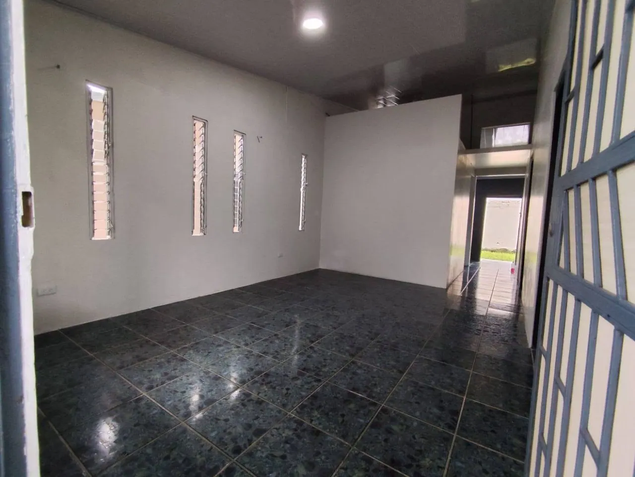 Espacio interno con luz natural