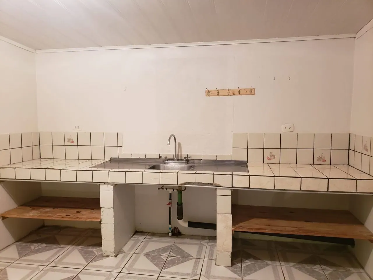 Segunda cocina con fregadero